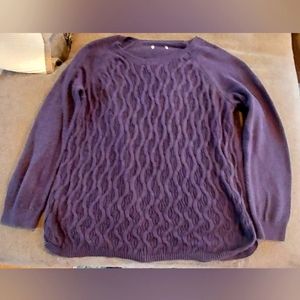 SOLD ON MECARI Womans 2x purple sweater